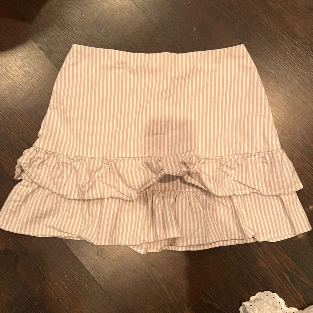 Two Piece Set - Picture 2 of 7